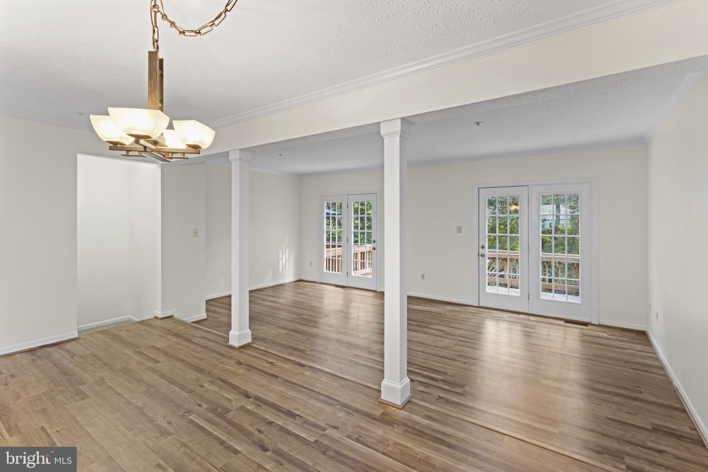 Crofton, Maryland, 21114, United States, 3 Bedrooms Bedrooms, ,4 BathroomsBathrooms,Residential,For Sale,1989271