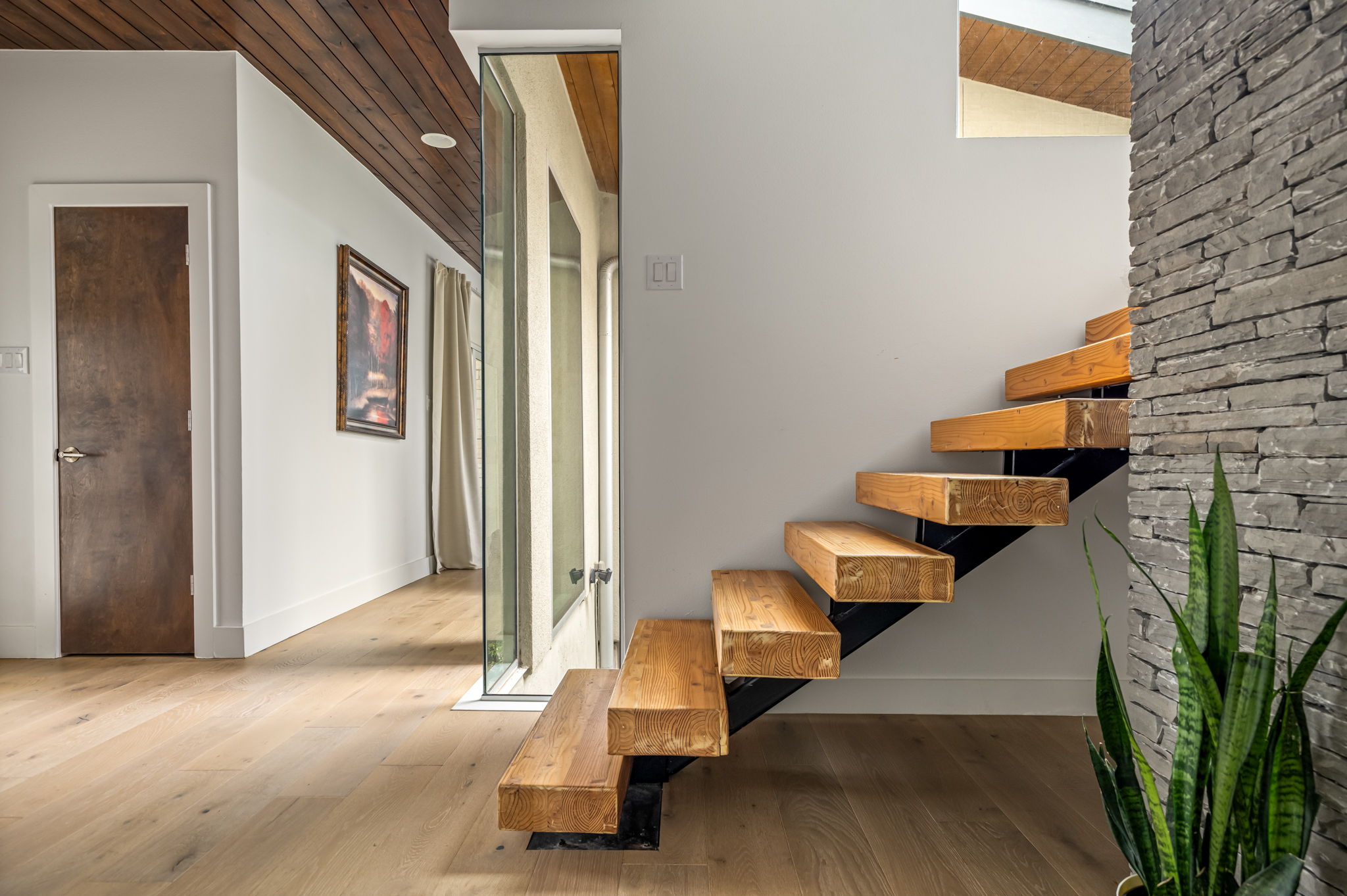  Modern Canyon Retreat Designed for Sunset Living - 物件實景