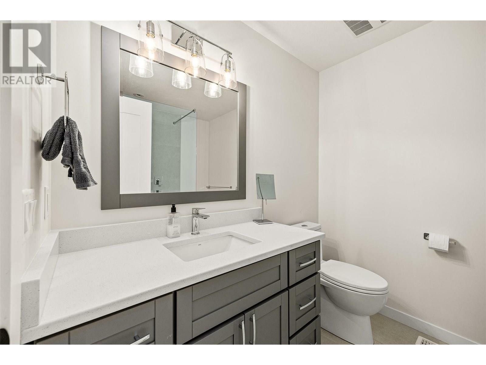 KELOWNA, British Columbia, V1V 0C9, CA, 5 Bedrooms Bedrooms, ,4 BathroomsBathrooms,Residential,For Sale,1875451