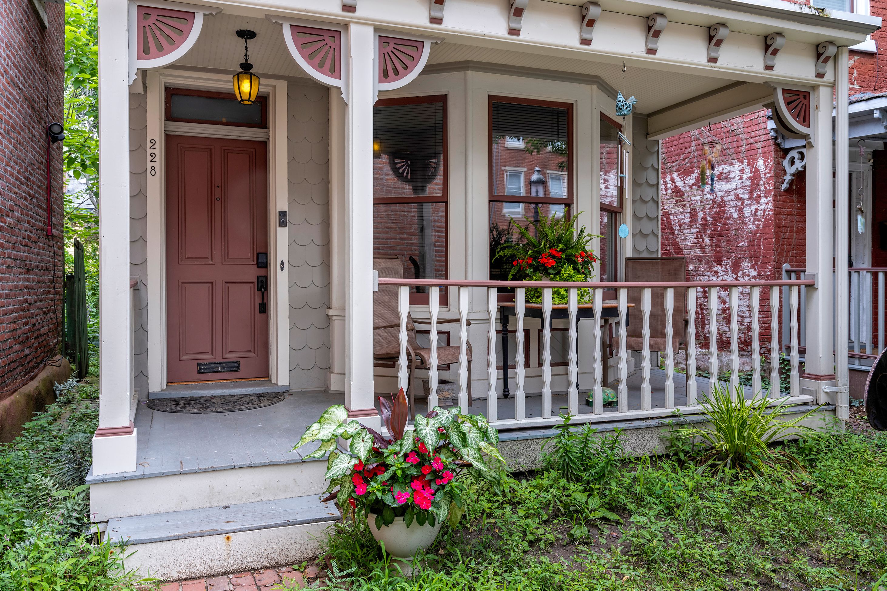  A Freestanding Victorian on One of Mill Hill’s Prettiest Streets - 物件實景