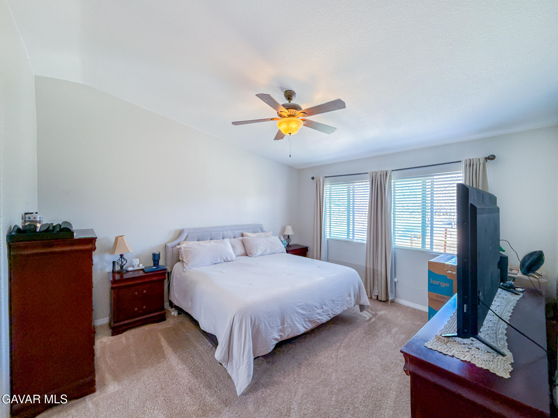 Lancaster, California, 93535, United States, 4 Bedrooms Bedrooms, ,3 BathroomsBathrooms,Residential,For Sale,2005854