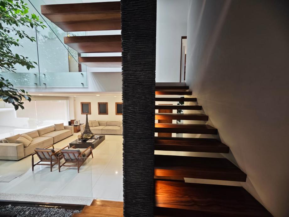 Atizapán de Zaragoza, Estado de méxico, 52994, Mexico, 3 Bedrooms Bedrooms, ,2 BathroomsBathrooms,Residential,For Sale,1939831