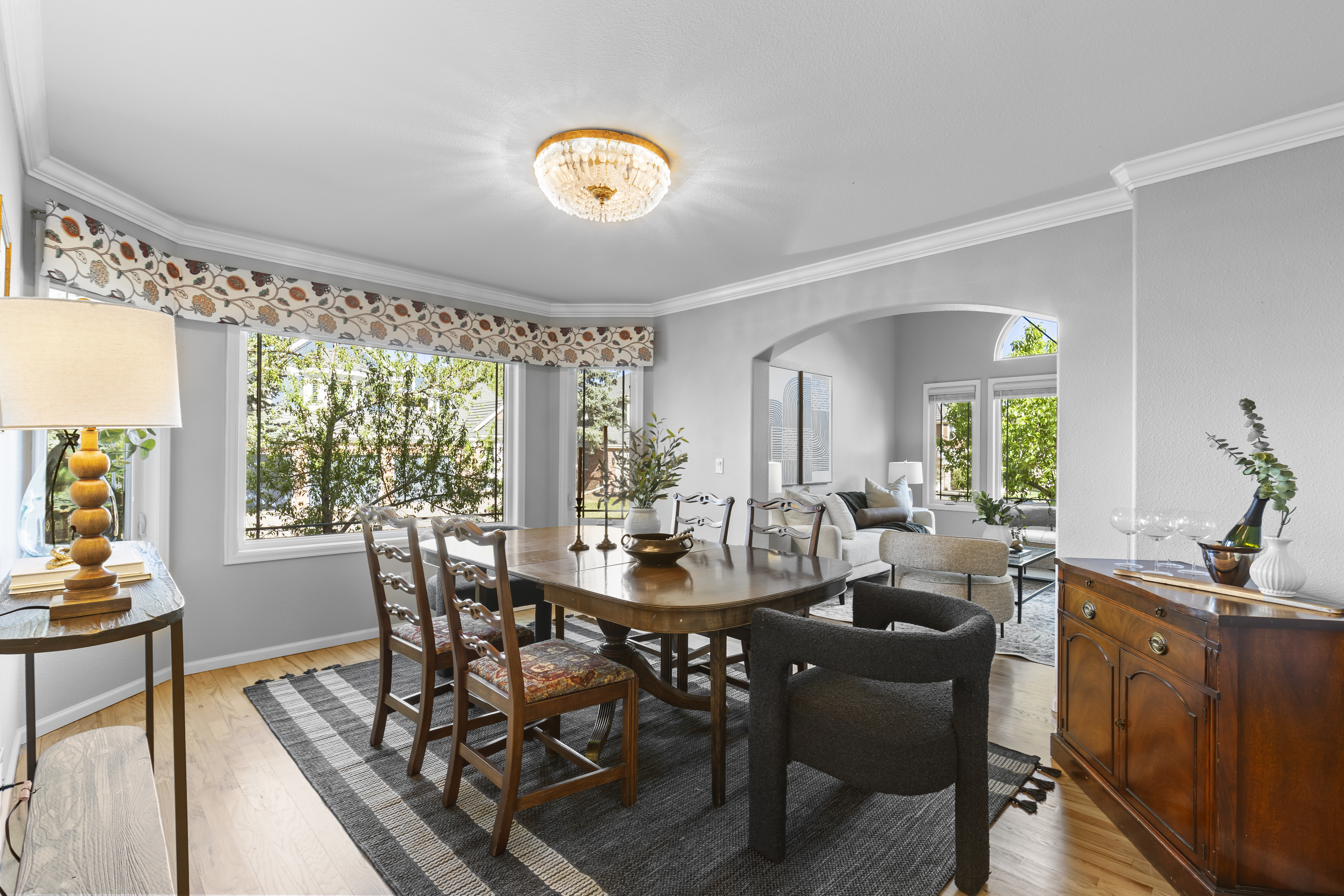  Highly Desirable Huntington Park Neighborhood - 物件實景