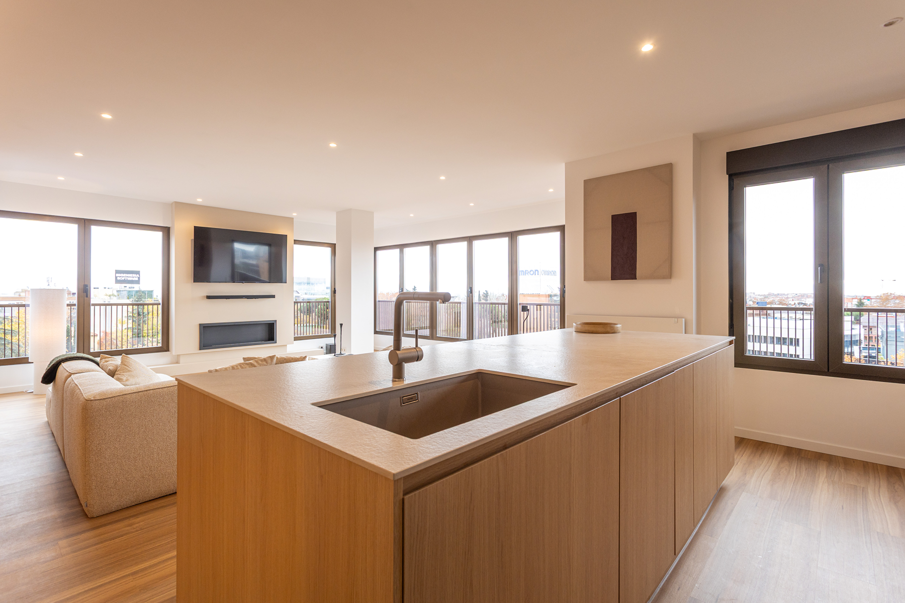  3-bedroom flat with panoramic views in Arturo Soria, Madrid - 物件實景