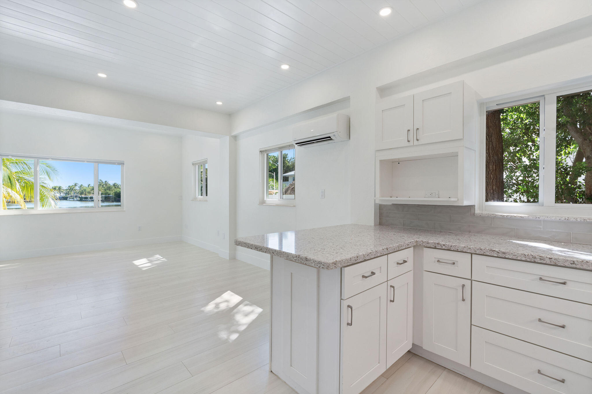 Tavernier, Florida, 33036, United States, 3 Bedrooms Bedrooms, ,3 BathroomsBathrooms,Residential,For Sale,2003295