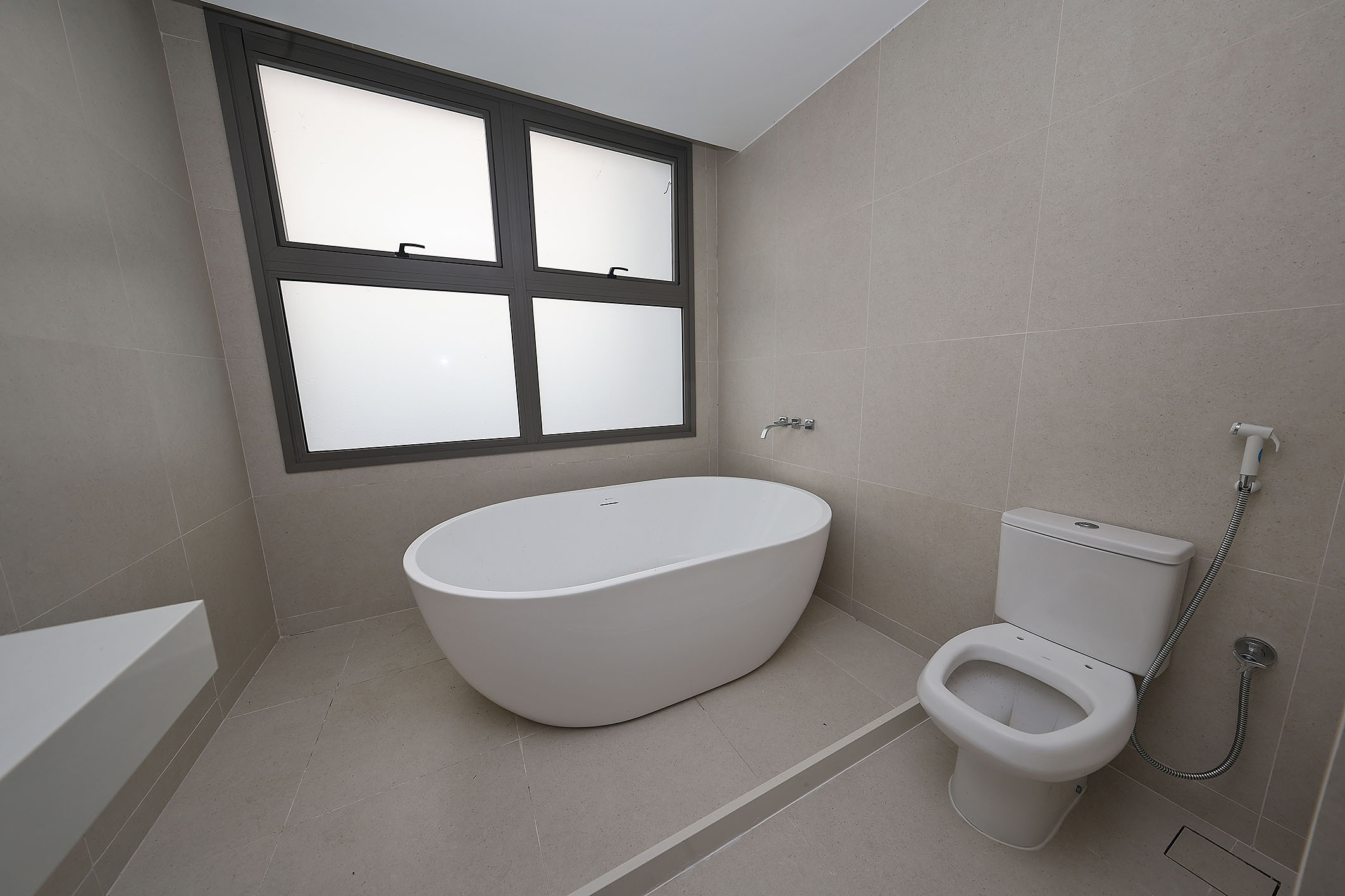 Oceanfront linear penthouse with private leisure amenities - 物件實景