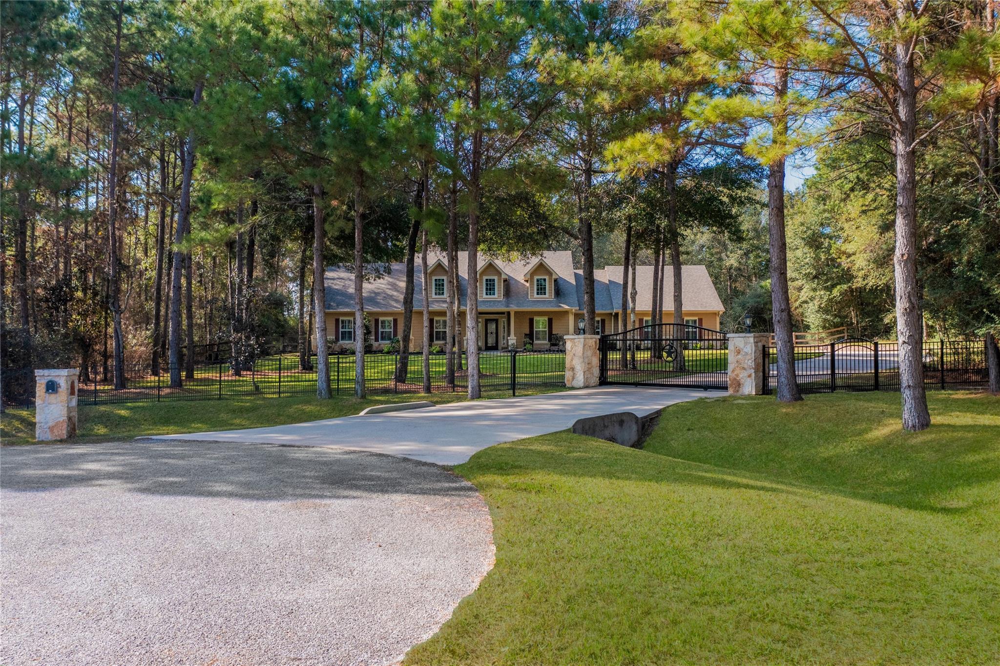 Montgomery, Texas, 77316, United States, 3 Bedrooms Bedrooms, ,3 BathroomsBathrooms,Residential,For Sale,2008866