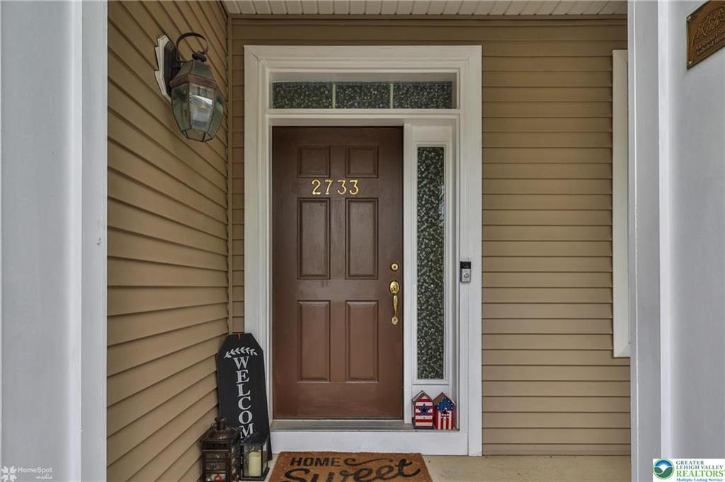 Easton, Pennsylvania, 18040, United States, 4 Bedrooms Bedrooms, ,3 BathroomsBathrooms,Residential,For Sale,1984149