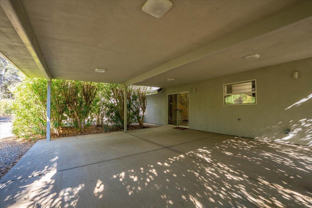 Red Bluff, California, 96080, United States, 4 Bedrooms Bedrooms, ,4 BathroomsBathrooms,Residential,For Sale,1905885