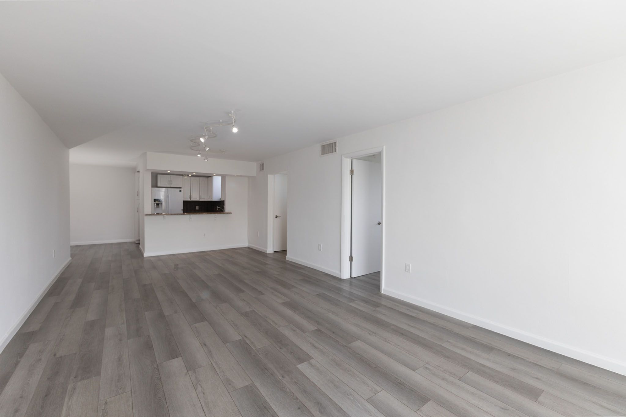  1045 10th St, Miami Beach, FL, 33139 - 物件實景