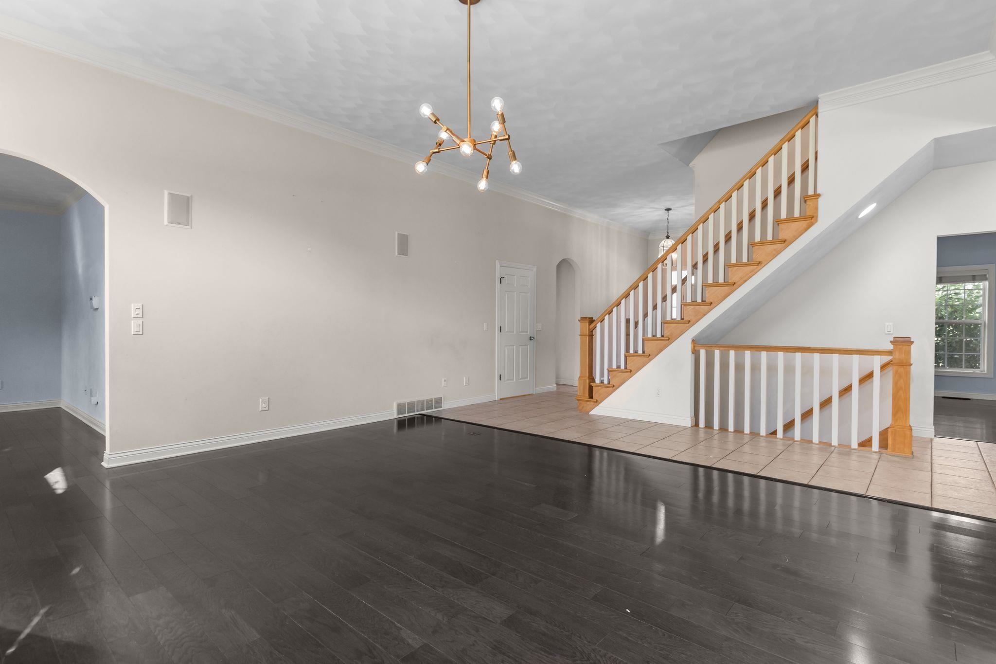 NEENAH, Wisconsin, 54956, United States, 4 Bedrooms Bedrooms, ,4 BathroomsBathrooms,Residential,For Sale,1955274