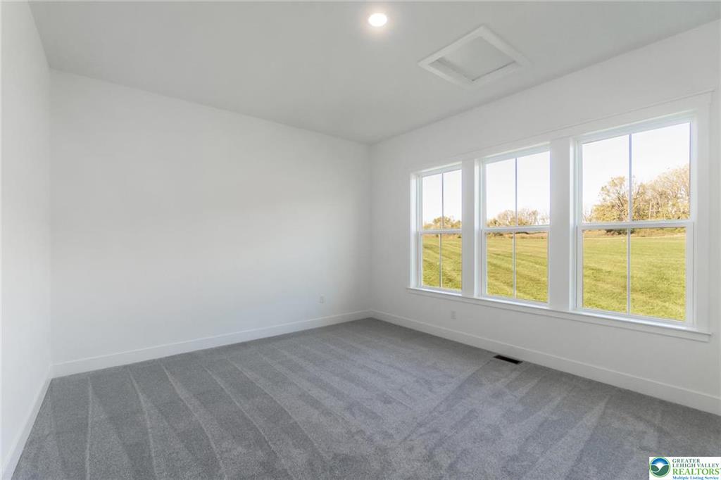 Bethlehem, Pennsylvania, 18017, United States, 6 Bedrooms Bedrooms, ,6 BathroomsBathrooms,Residential,For Sale,1975535