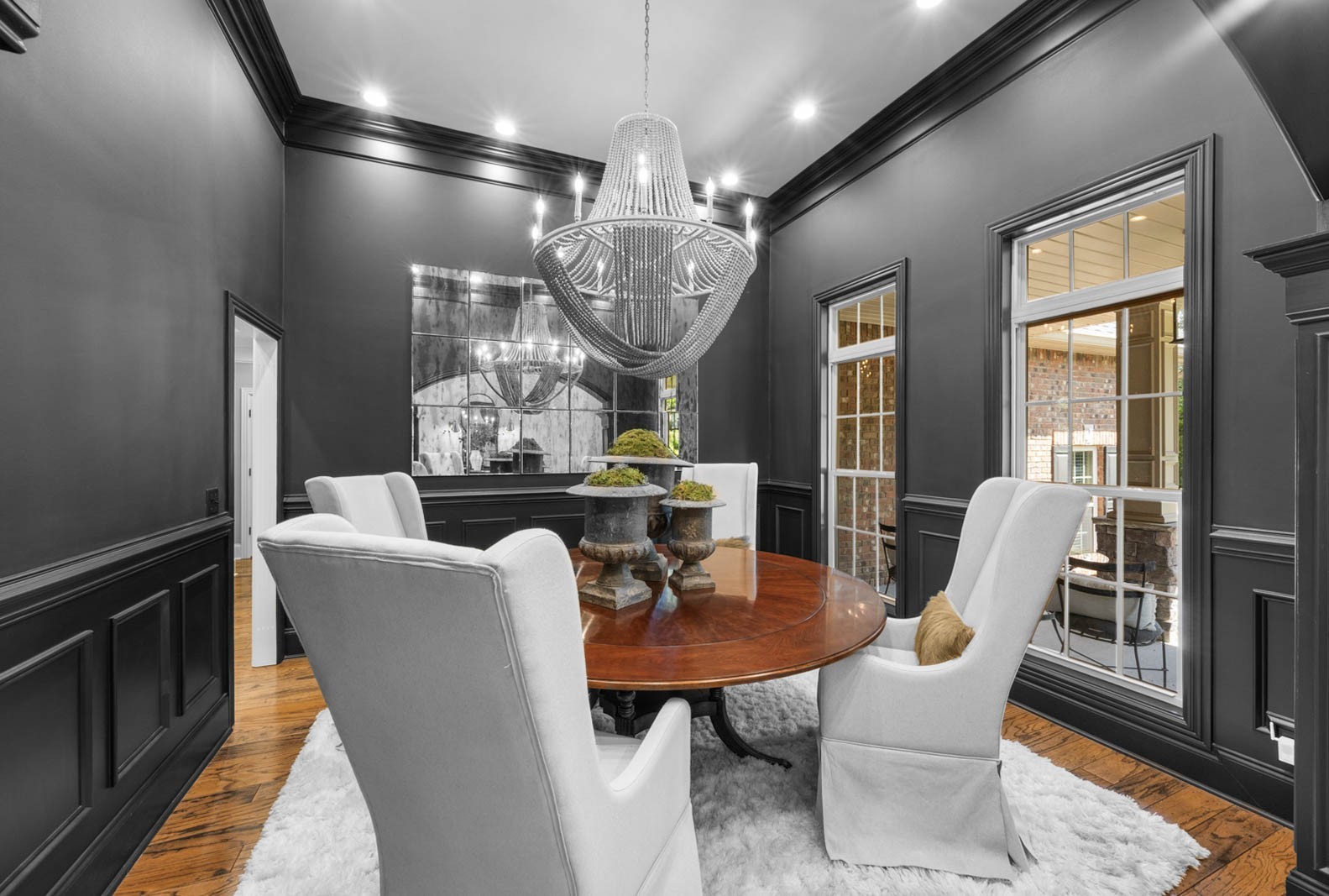 Clarksville, Tennessee, 37043, United States, 4 Bedrooms Bedrooms, ,5 BathroomsBathrooms,Residential,For Sale,1997798