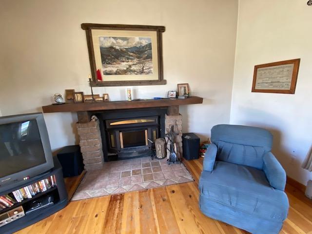 Taos, New Mexico, 87571, United States, 2 Bedrooms Bedrooms, ,1 BathroomBathrooms,Residential,For Sale,1939031