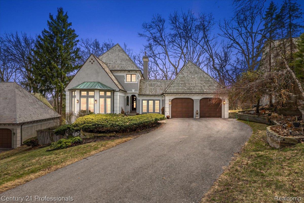 Clarkston, Michigan, 48348, United States, 3 Bedrooms Bedrooms, ,4 BathroomsBathrooms,Residential,For Sale,2036106