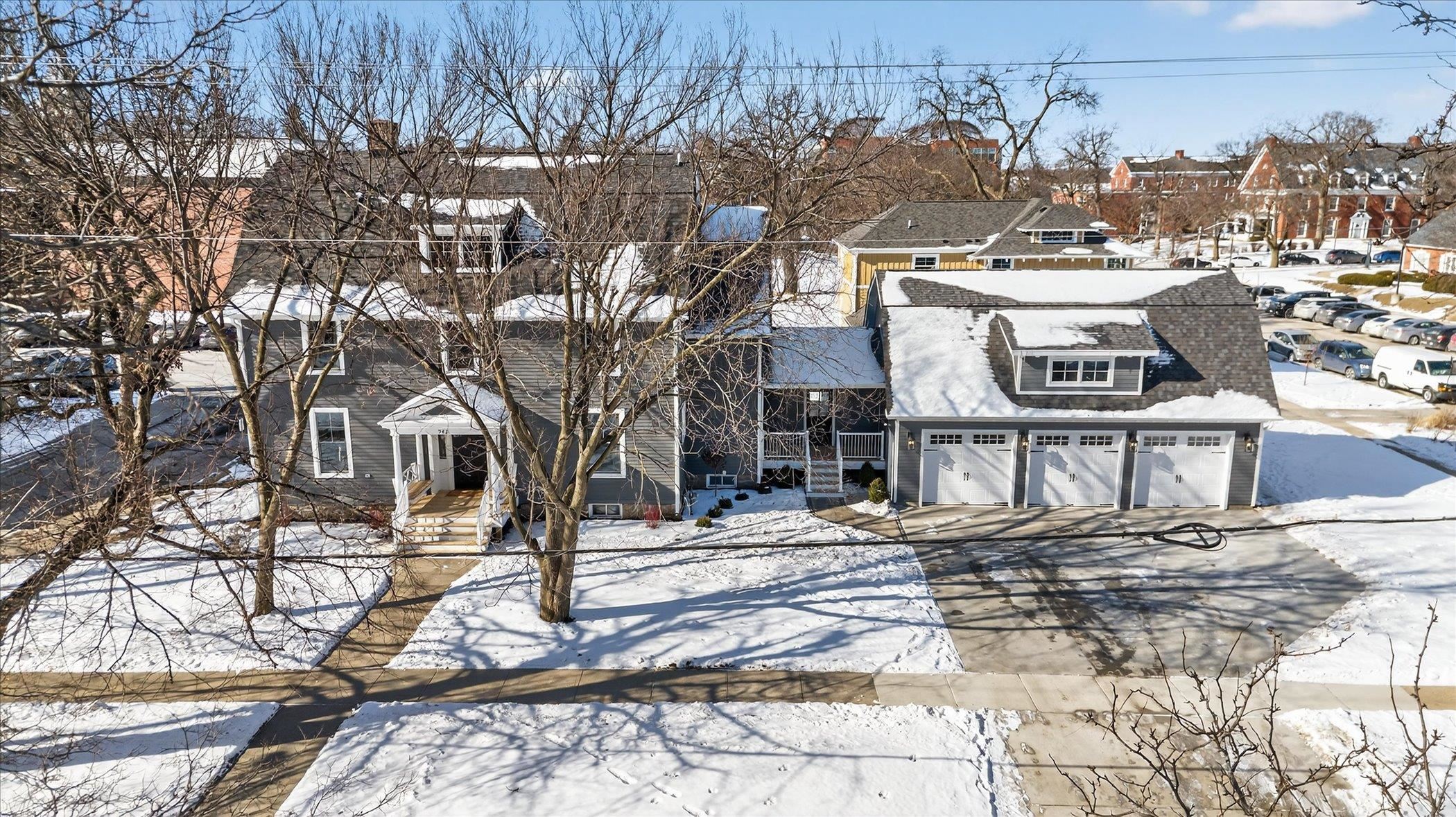 Beloit, Wisconsin, 53511, United States, 4 Bedrooms Bedrooms, ,3 BathroomsBathrooms,Residential,For Sale,2018570