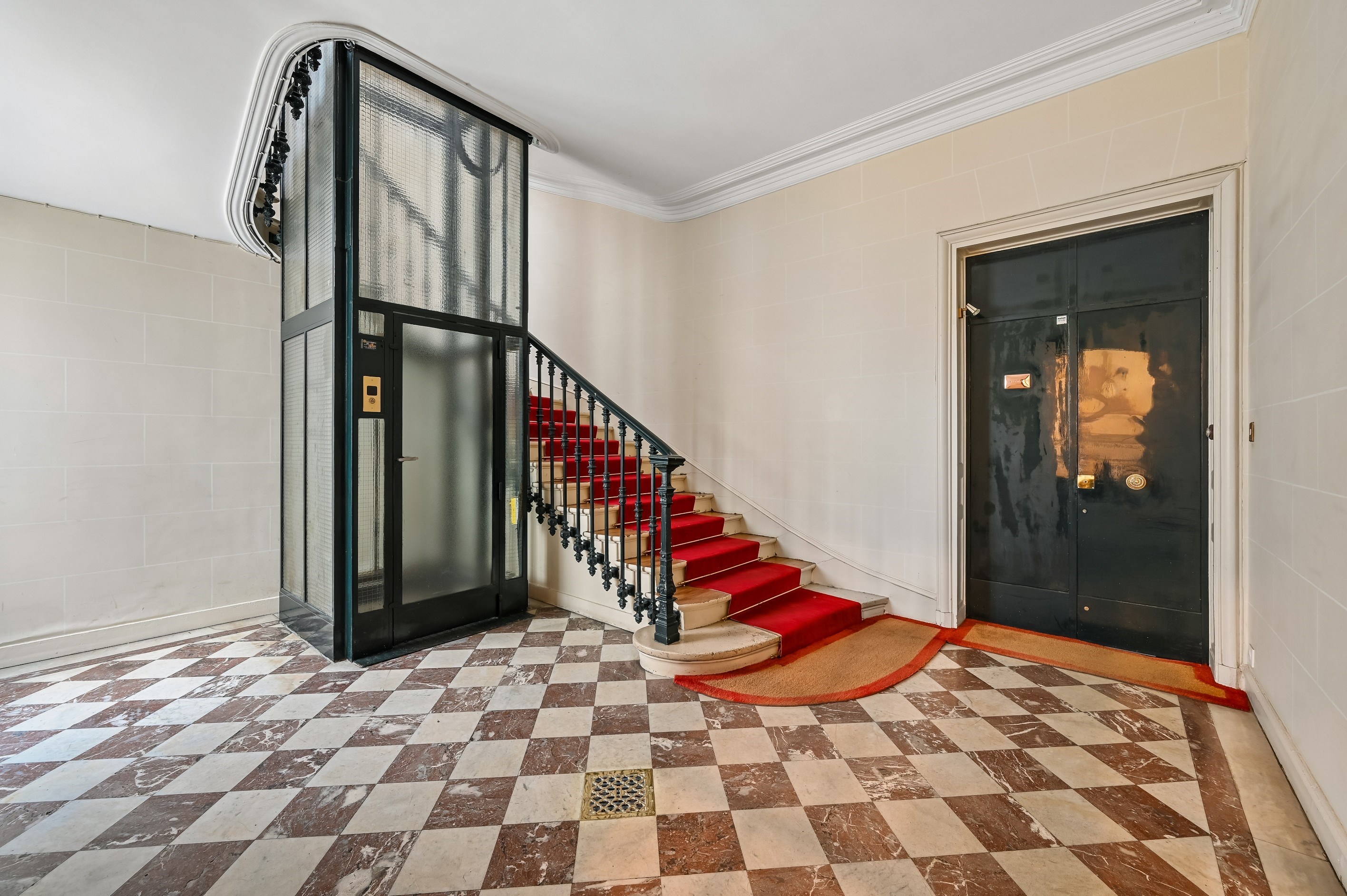  Parisian Pied-à-terre with Haussmann Elegance - Victor Hugo - 物件實景
