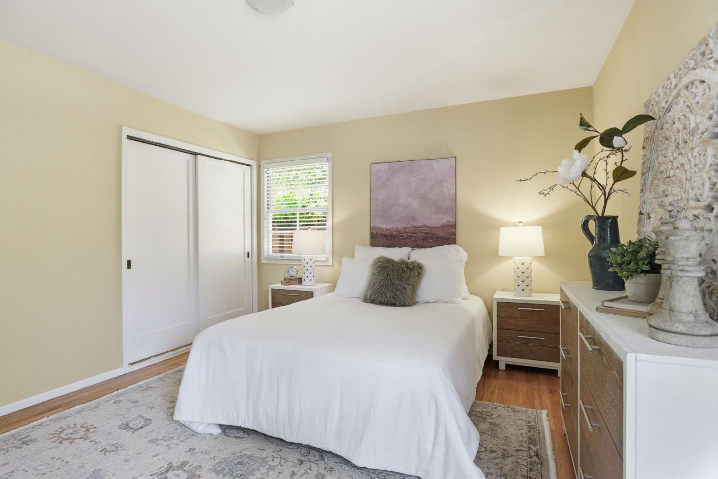 Palo Alto, California, 94303, United States, 2 Bedrooms Bedrooms, ,2 BathroomsBathrooms,Residential,For Sale,1989685