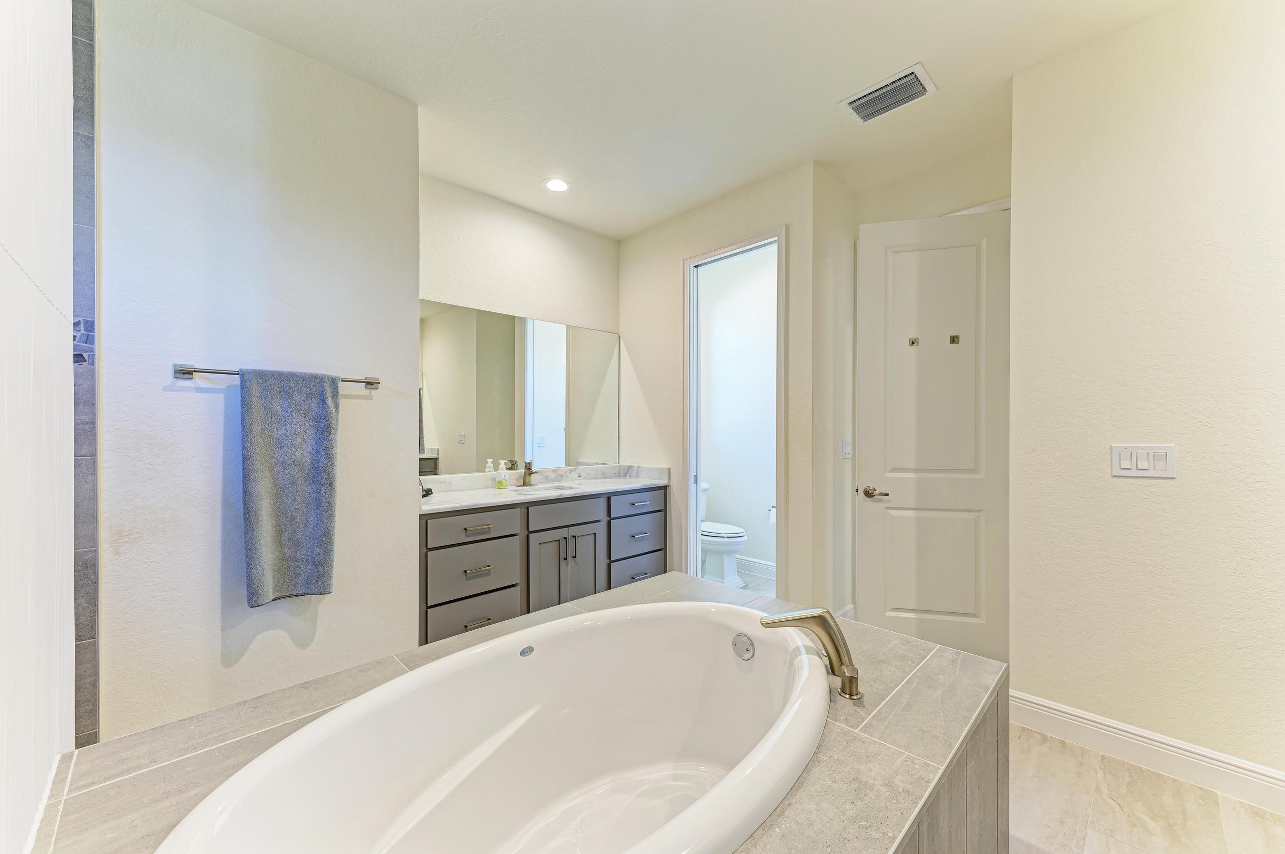 Port Charlotte, Florida, 33981, United States, 3 Bedrooms Bedrooms, ,2 BathroomsBathrooms,Residential,For Sale,1874520