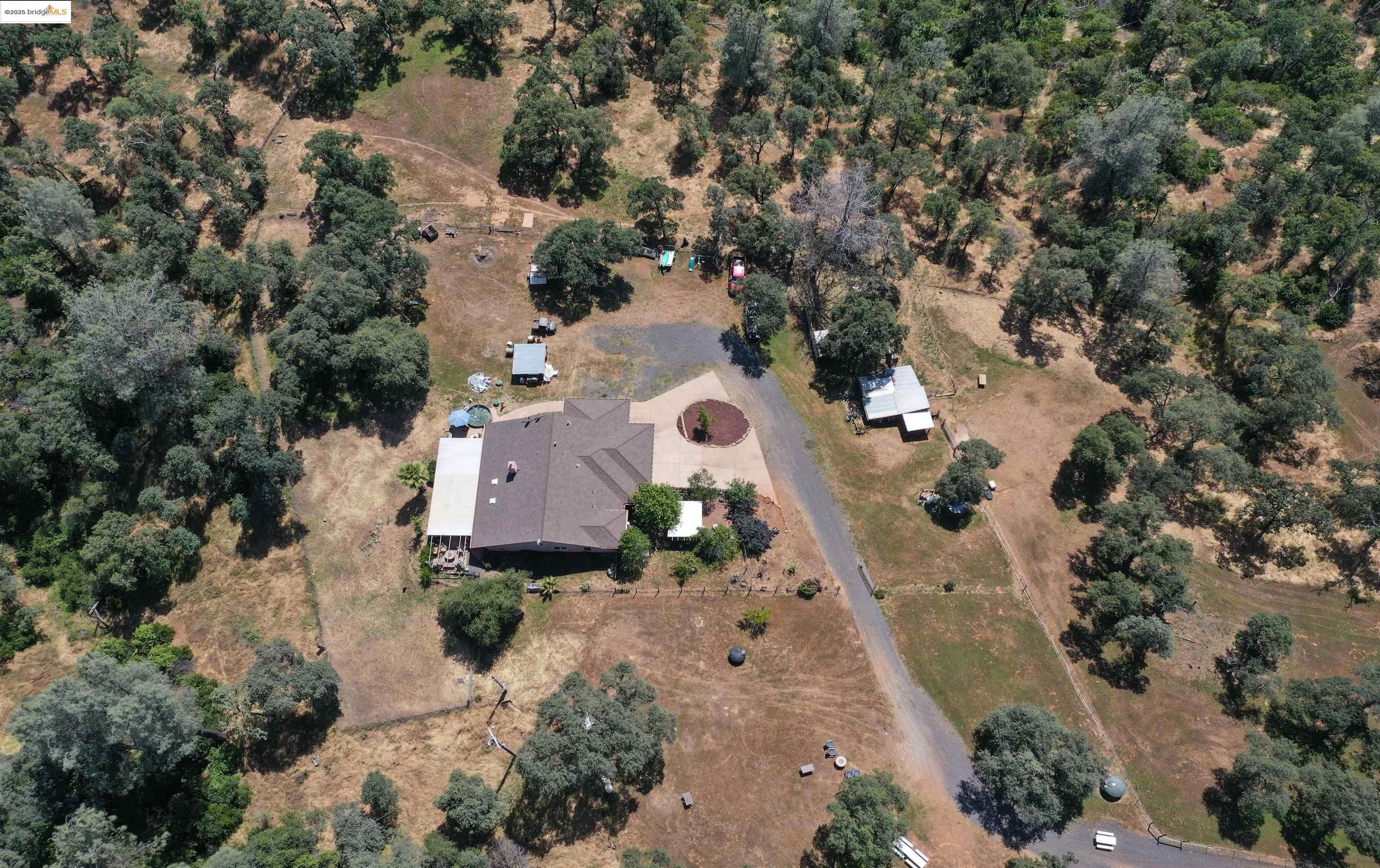 Jamestown, California, 95327, United States, 3 Bedrooms Bedrooms, ,2 BathroomsBathrooms,Residential,For Sale,1828112
