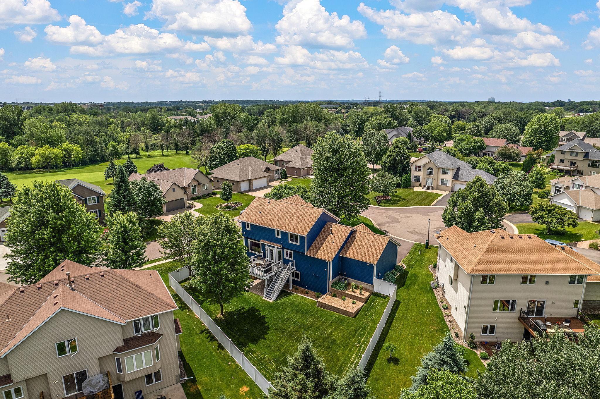 Oakdale, Minnesota, 55128, United States, 4 Bedrooms Bedrooms, ,4 BathroomsBathrooms,Residential,For Sale,1879213