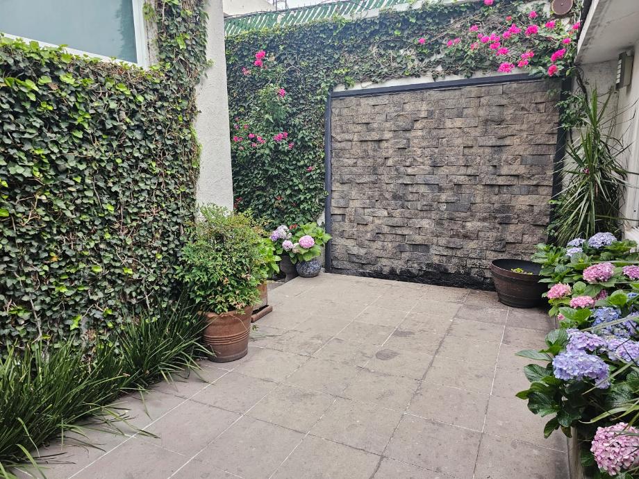 Palo Santo, Miguel Hidalgo, Ciudad de México, 11950, Mexico, 6 Bedrooms Bedrooms, ,2 BathroomsBathrooms,Residential,For Sale,Palo Santo,1627734