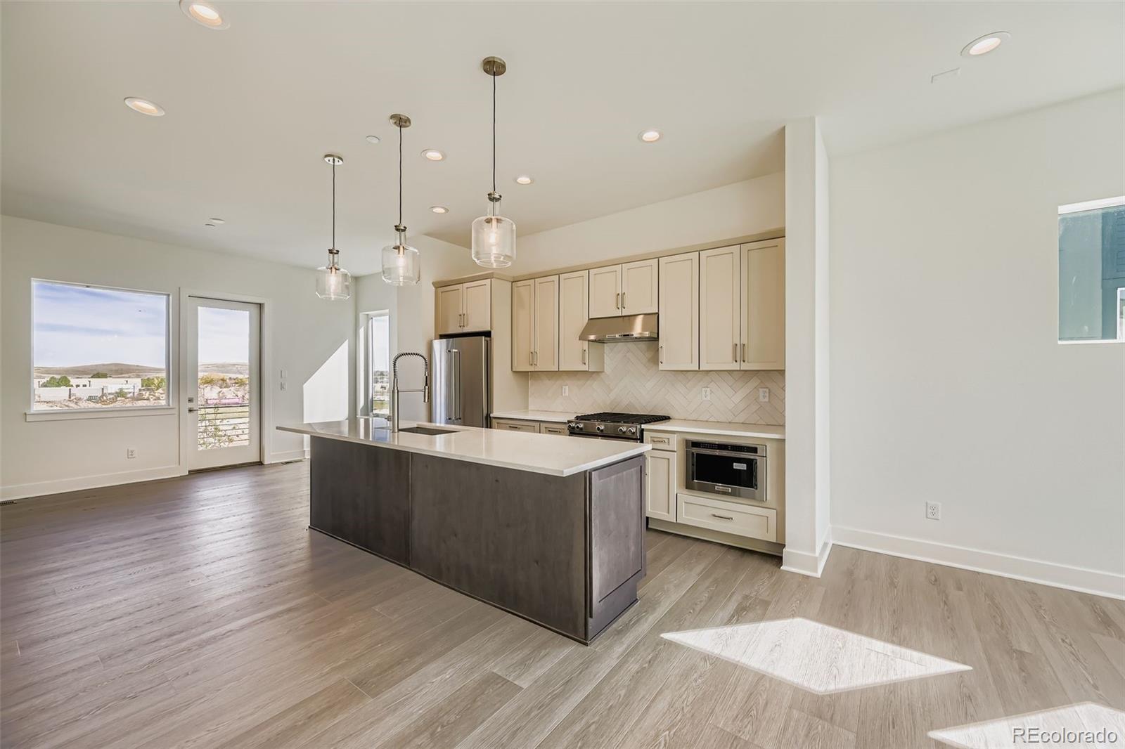 Erie, Colorado, 80516, United States, 3 Bedrooms Bedrooms, ,2 BathroomsBathrooms,Residential,For Sale,1991787