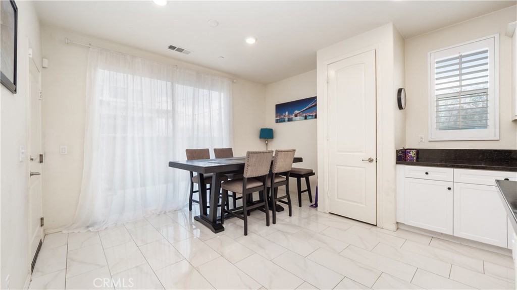 Fontana, California, 92336, United States, 3 Bedrooms Bedrooms, ,3 BathroomsBathrooms,Residential,For Sale,1975846