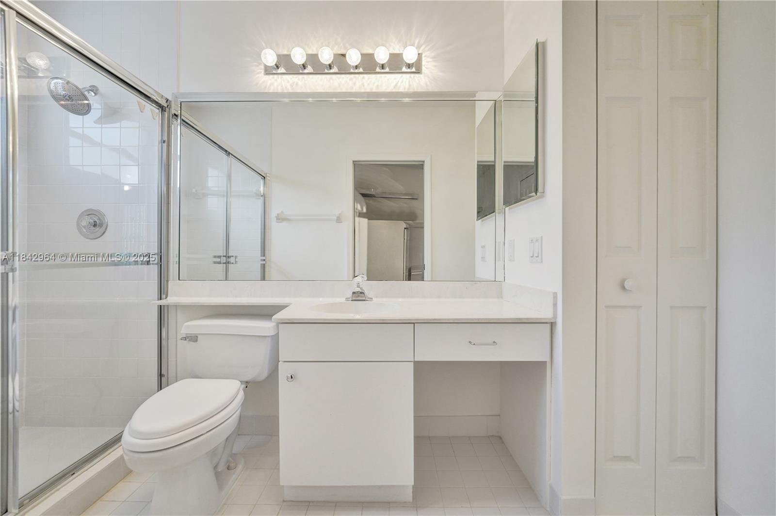 Weston, Florida, 33326, United States, 5 Bedrooms Bedrooms, ,4 BathroomsBathrooms,Residential,For Sale,1987523