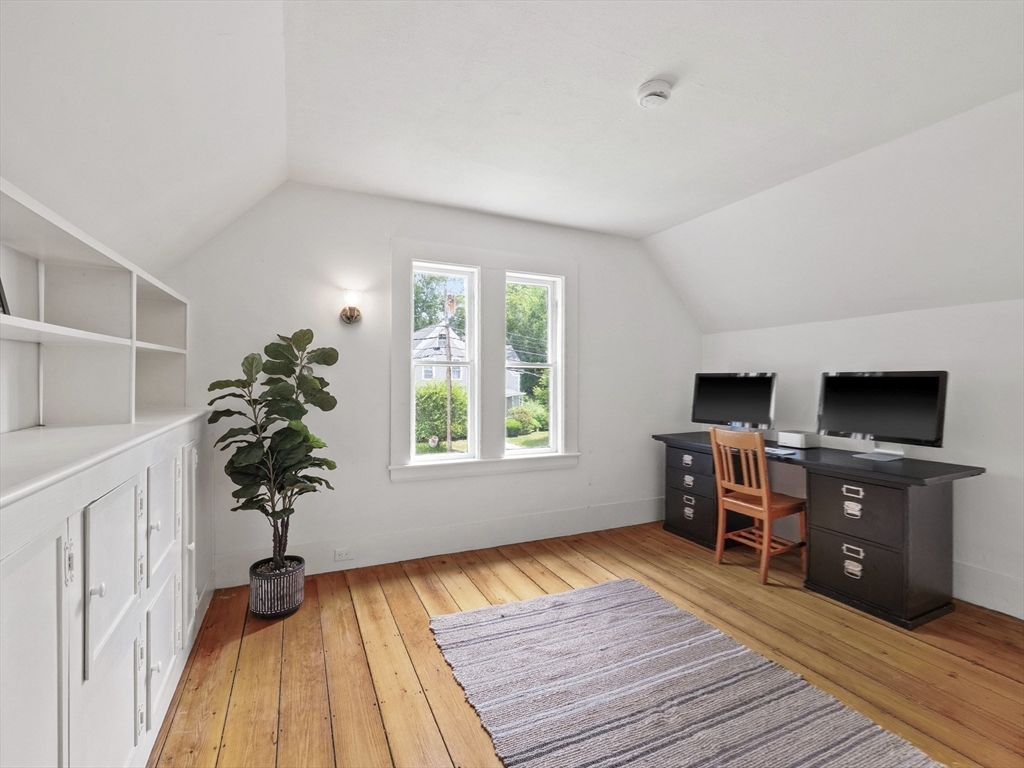 Concord, Massachusetts, 01742, United States, 3 Bedrooms Bedrooms, ,1 BathroomBathrooms,Residential,For Sale,1896713