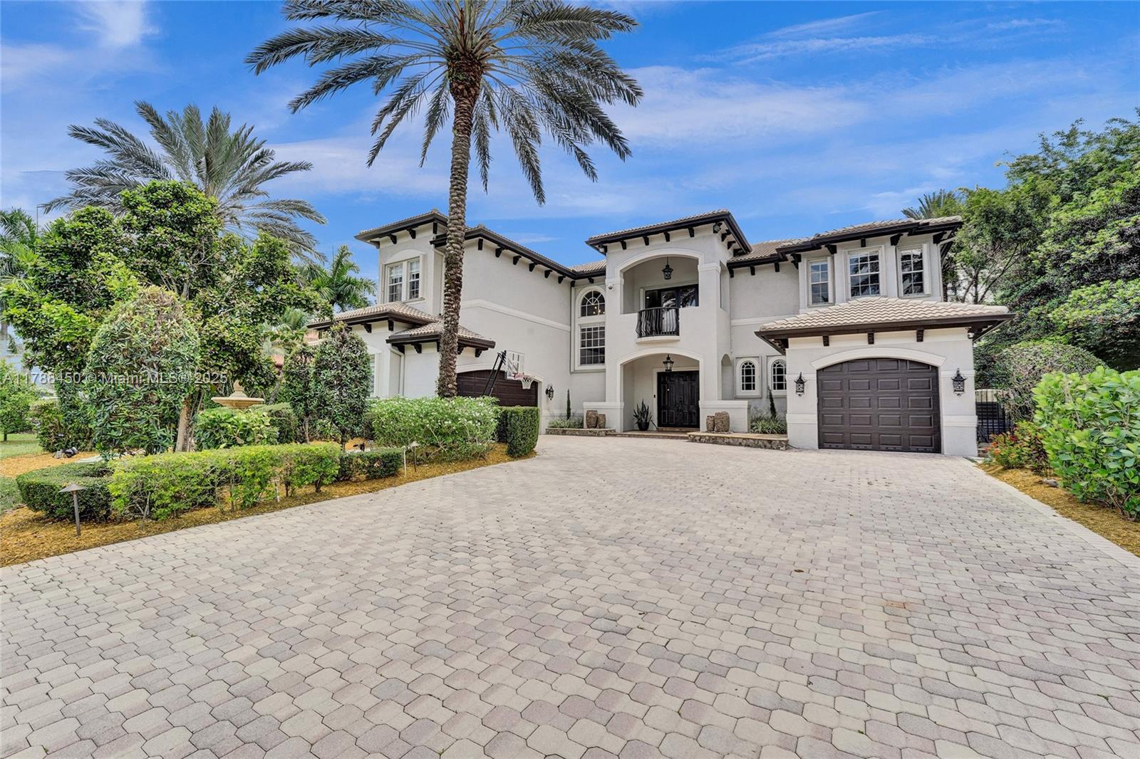 Davie, Florida, 33330, United States, 6 Bedrooms Bedrooms, ,6 BathroomsBathrooms,Residential,For Sale,1908596