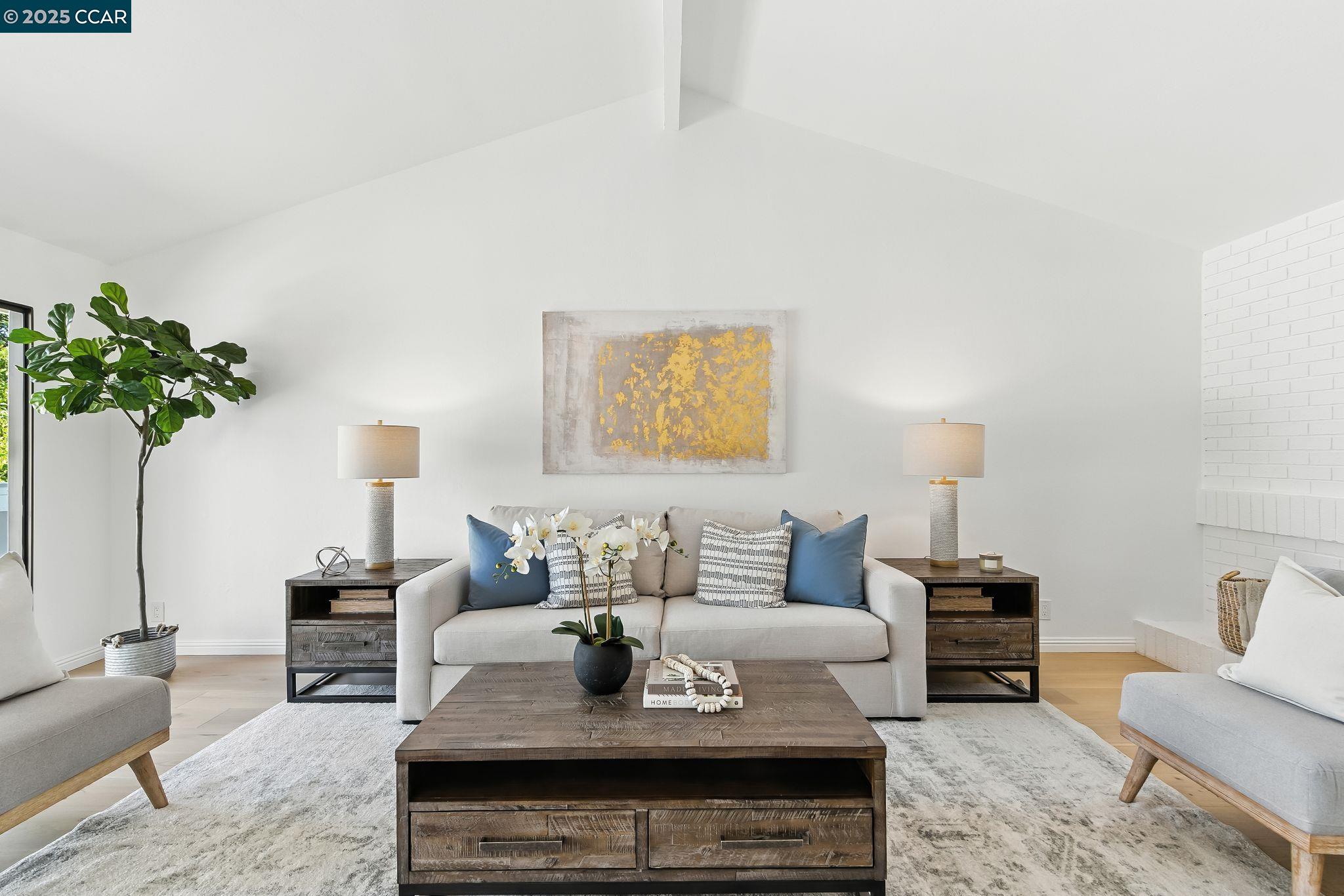 Moraga, California, 94556, United States, 3 Bedrooms Bedrooms, ,2 BathroomsBathrooms,Residential,For Sale,1926288