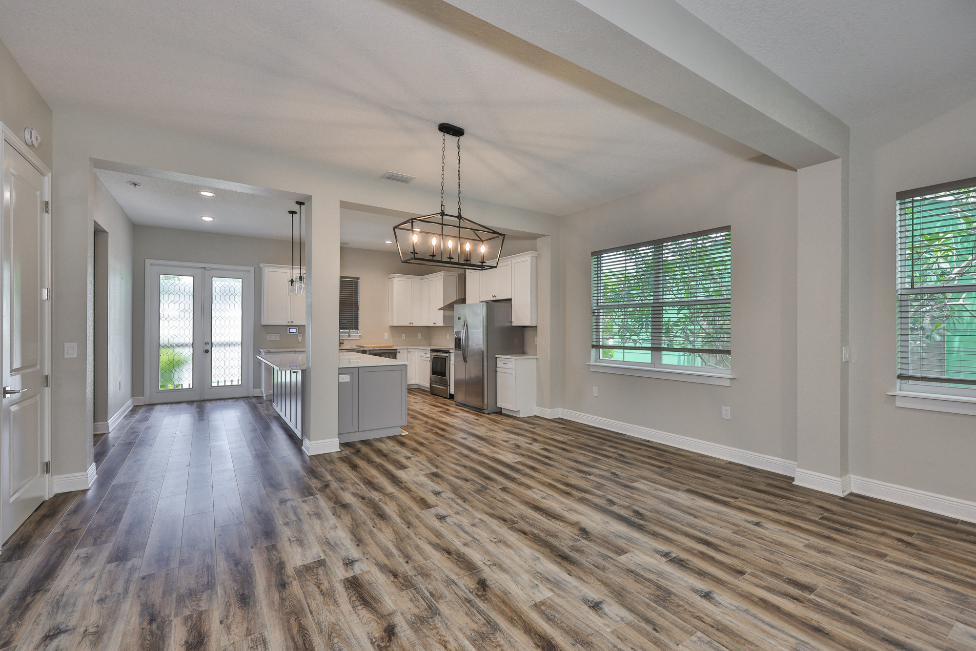 Tampa, Florida, 33603, United States, 3 Bedrooms Bedrooms, ,3 BathroomsBathrooms,Residential,For Sale,1855580