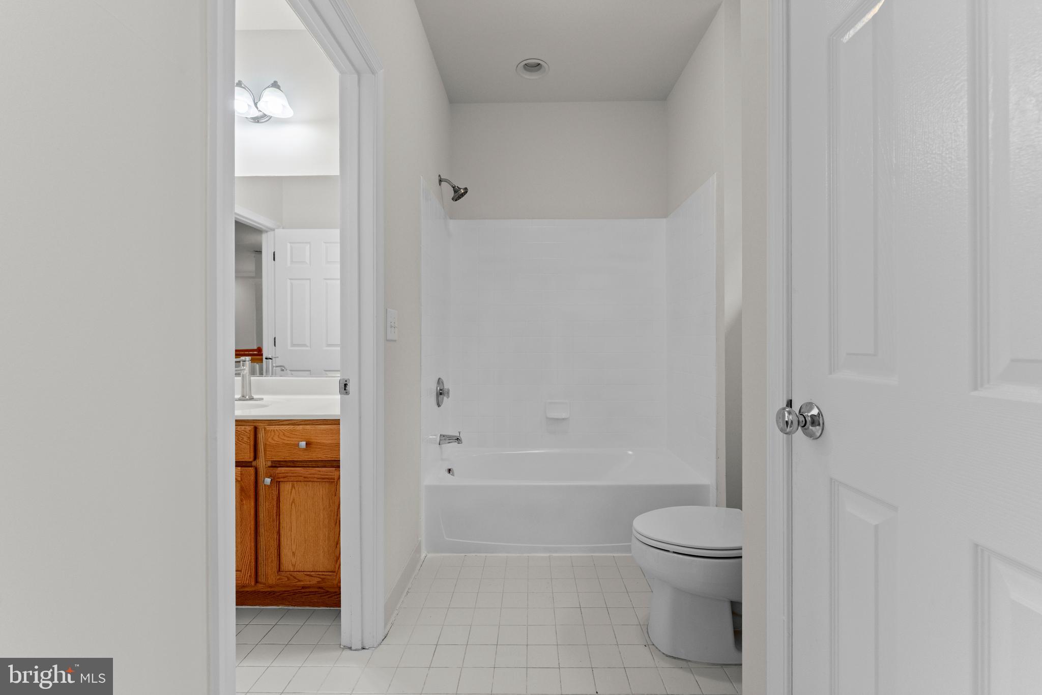 Brandy Station, Virginia, 22714, United States, 6 Bedrooms Bedrooms, ,4 BathroomsBathrooms,Residential,For Sale,2049369