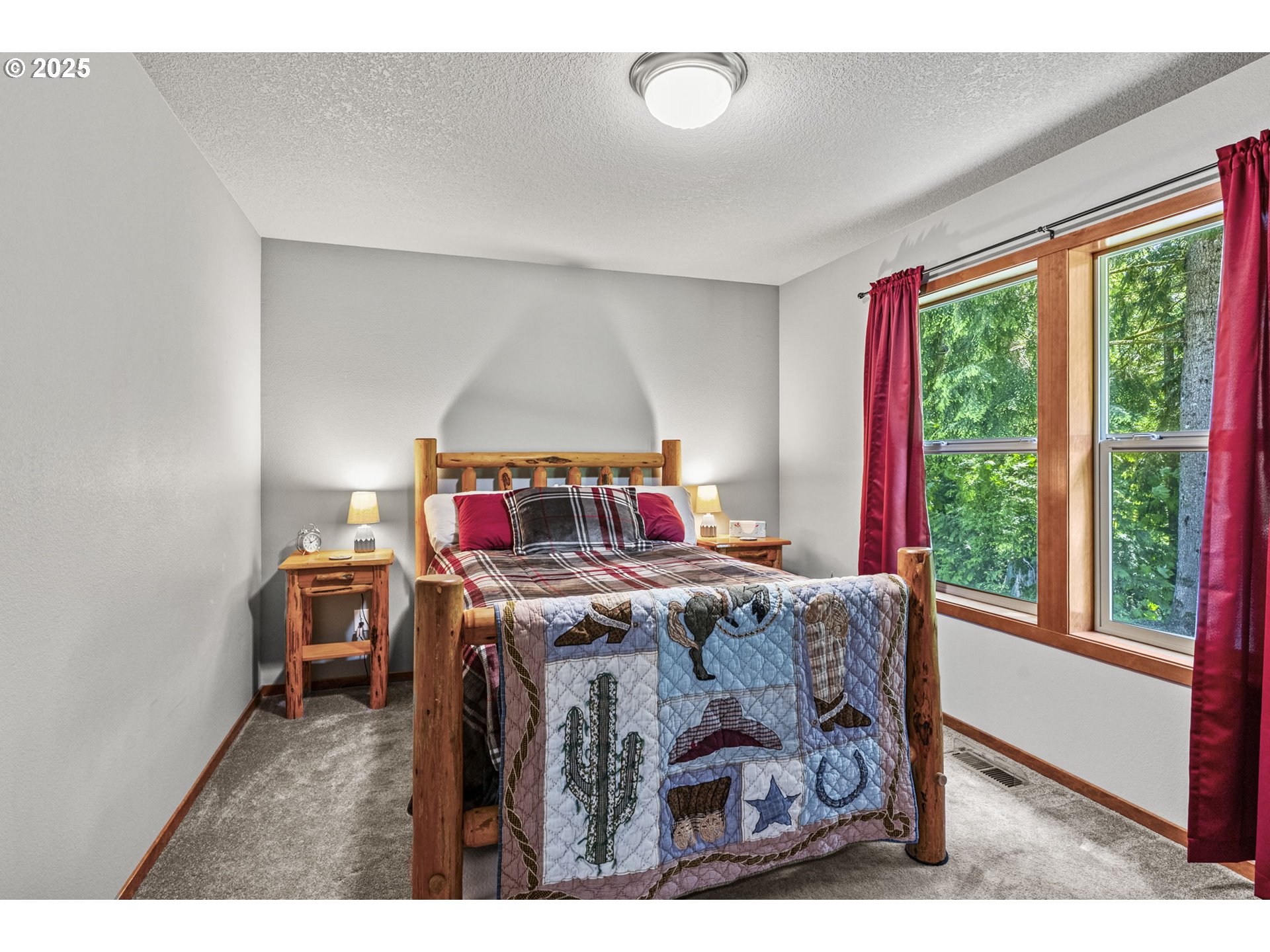 Castle Rock, Washington, 98611, United States, 3 Bedrooms Bedrooms, ,2 BathroomsBathrooms,Residential,For Sale,1848776