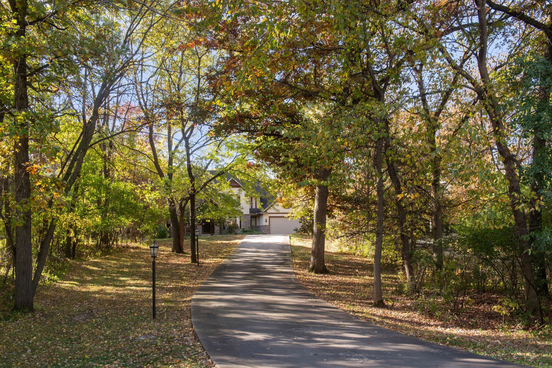  One-of-a-kind wooded retreat in Lakeville - 物件實景