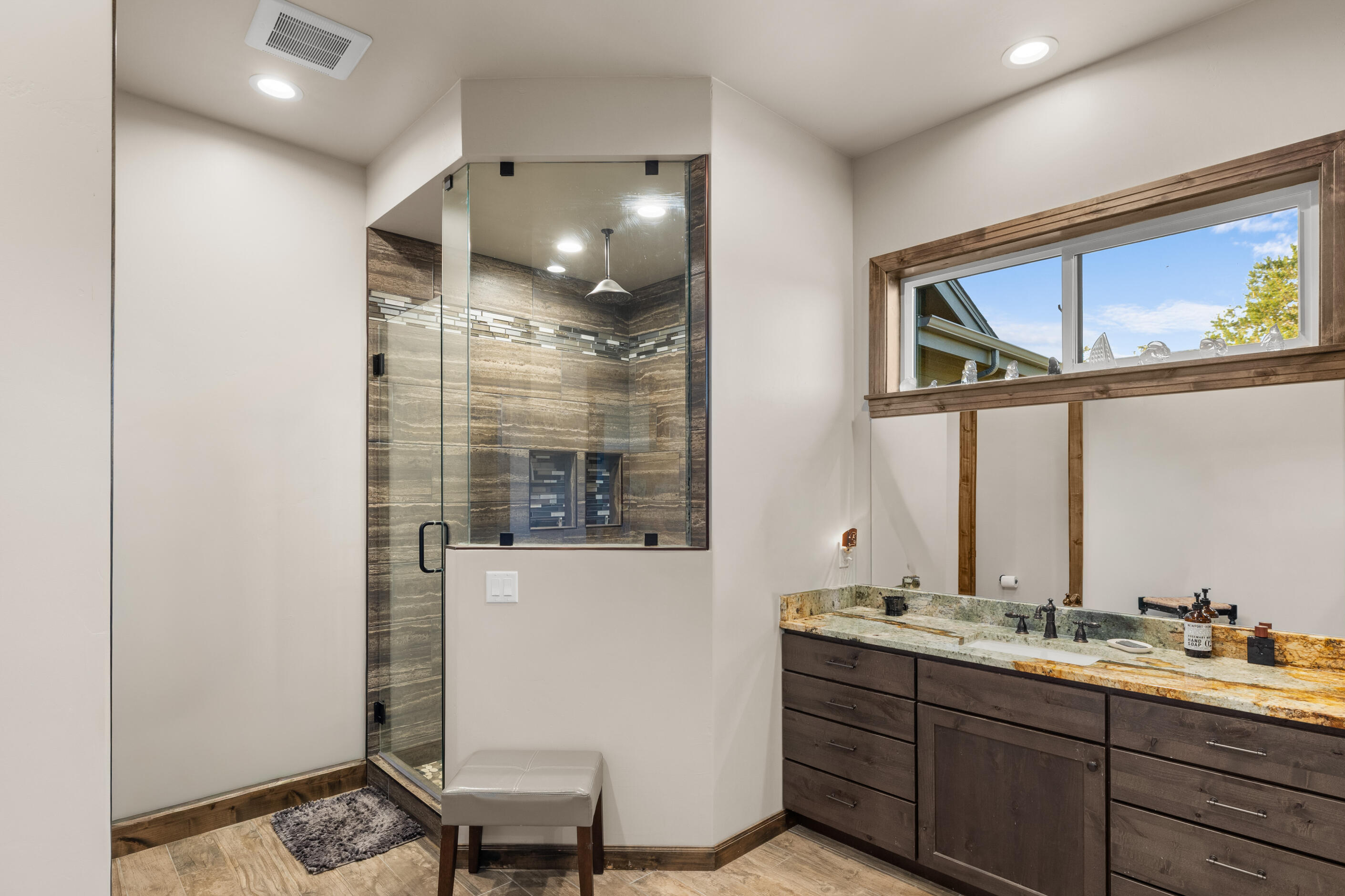  300 Fairway Drive ¦ Williams, AZ - 物件實景