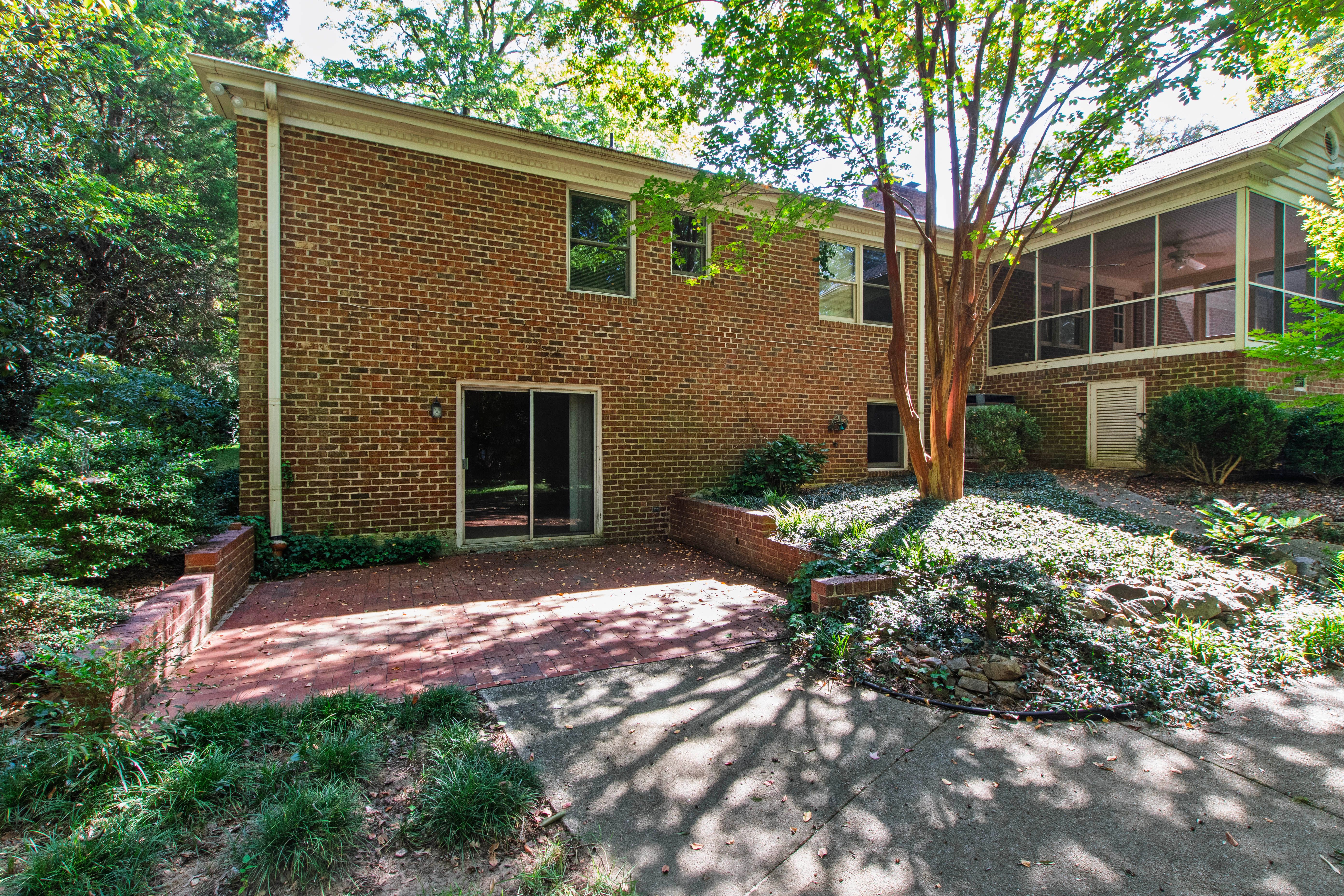  3705 Stonehaven Drive, Raleigh, NC 27609 - 物件實景