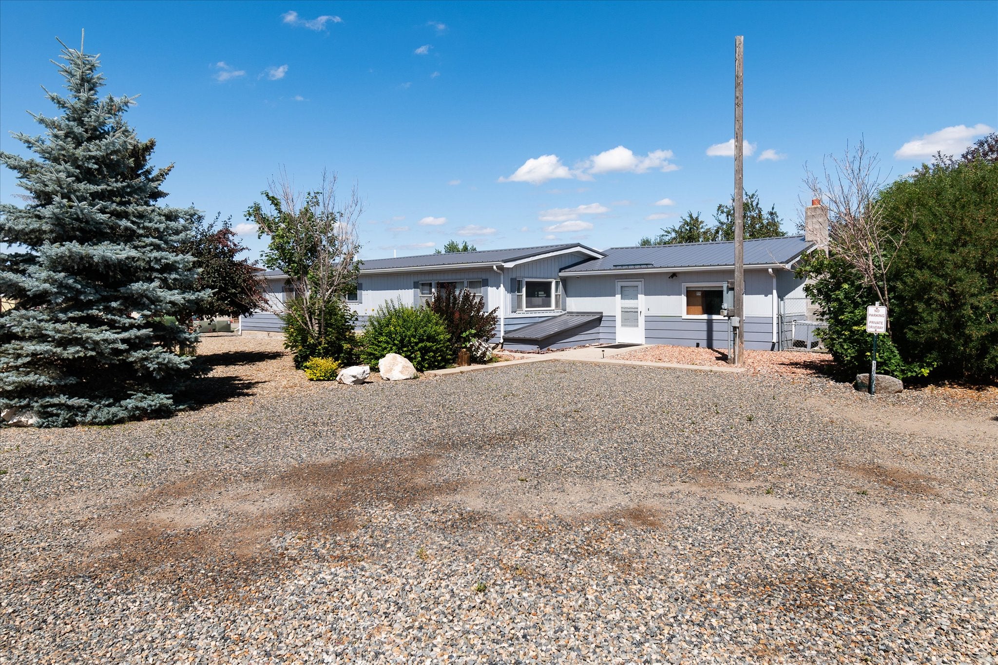 Helena, Montana, 59602, United States, 3 Bedrooms Bedrooms, ,2 BathroomsBathrooms,Residential,For Sale,1898450