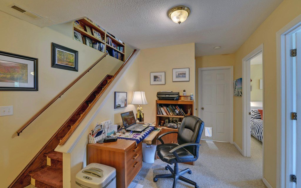 Young Harris, Georgia, 30582, United States, 3 Bedrooms Bedrooms, ,3 BathroomsBathrooms,Residential,For Sale,1974109