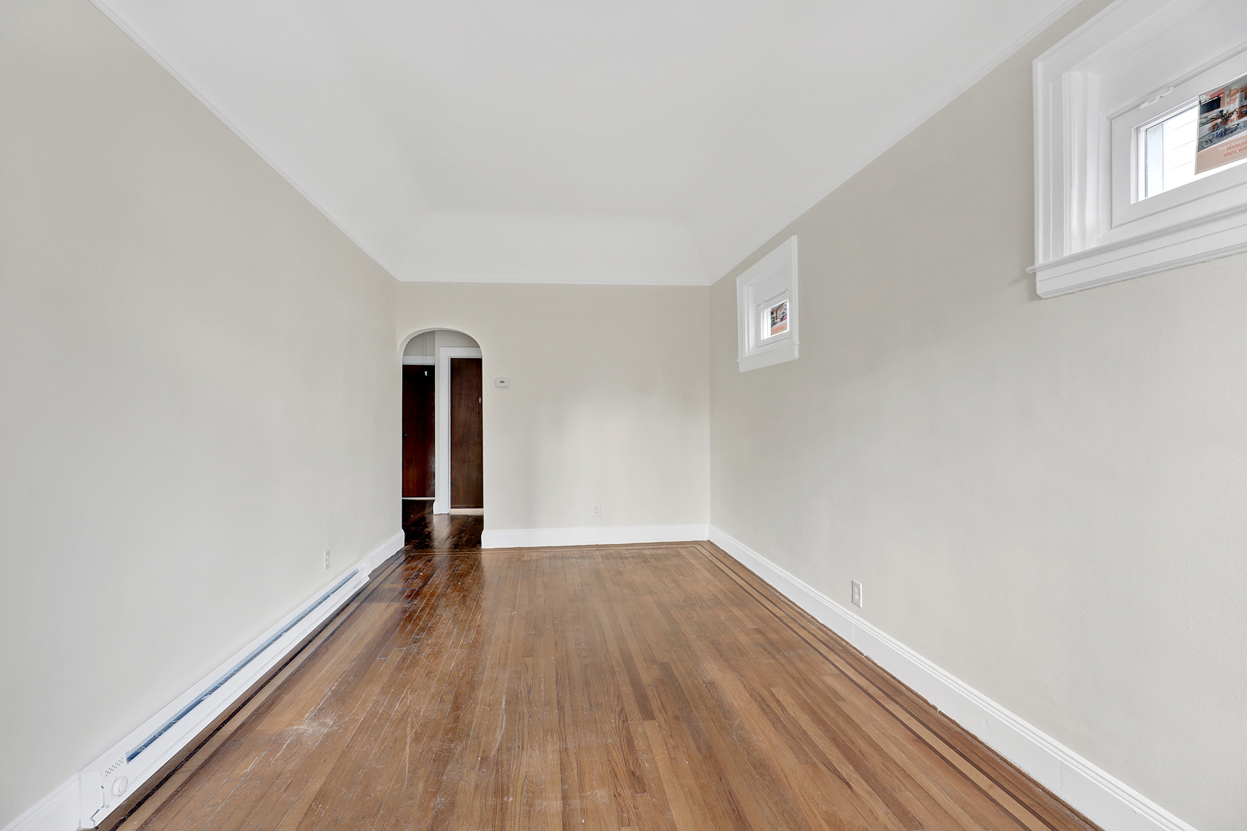 Brooklyn, New York, 11234, United States, 3 Bedrooms Bedrooms, ,2 BathroomsBathrooms,Residential,For Sale,1974509
