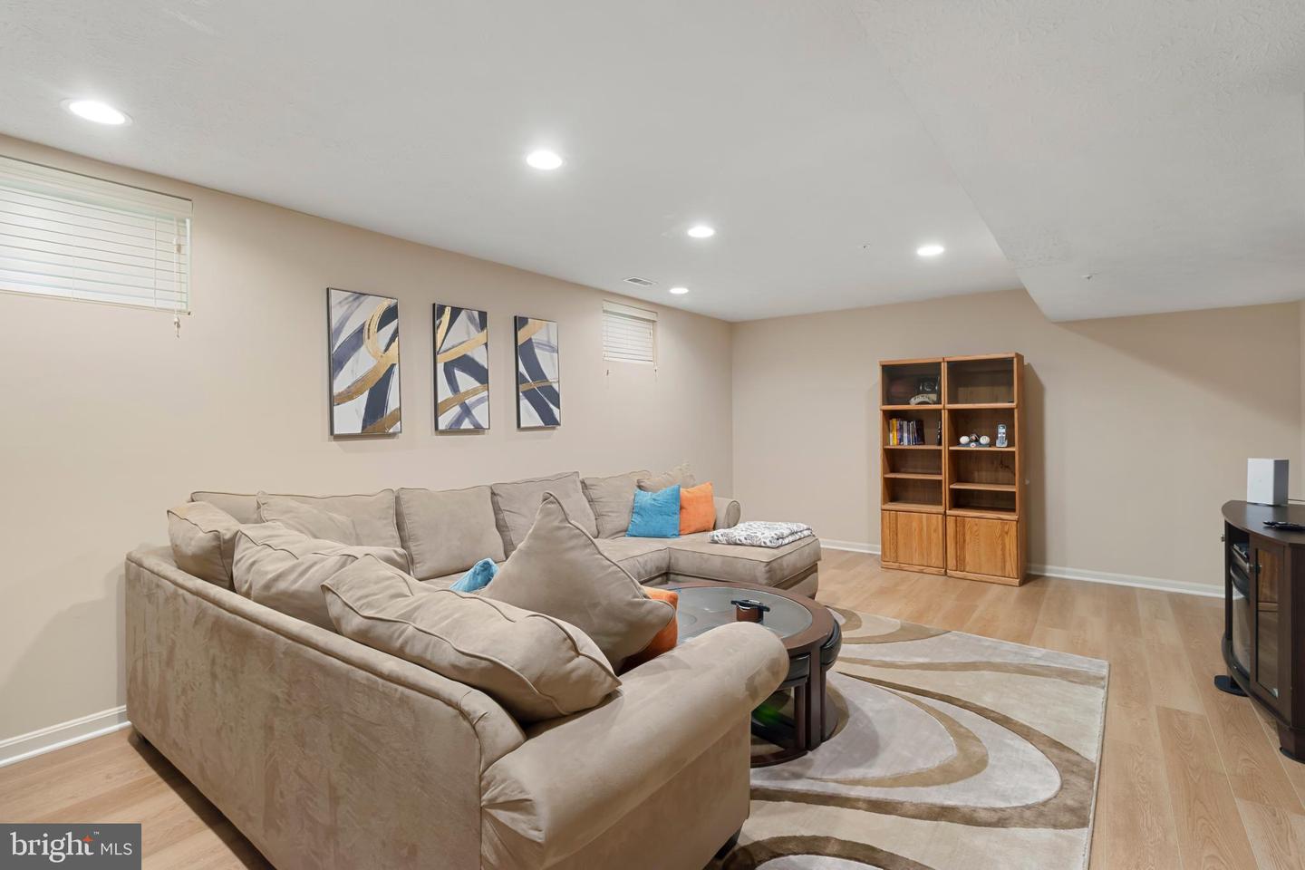 Fort Washington, Maryland, 20744, United States, 4 Bedrooms Bedrooms, ,4 BathroomsBathrooms,Residential,For Sale,1939842