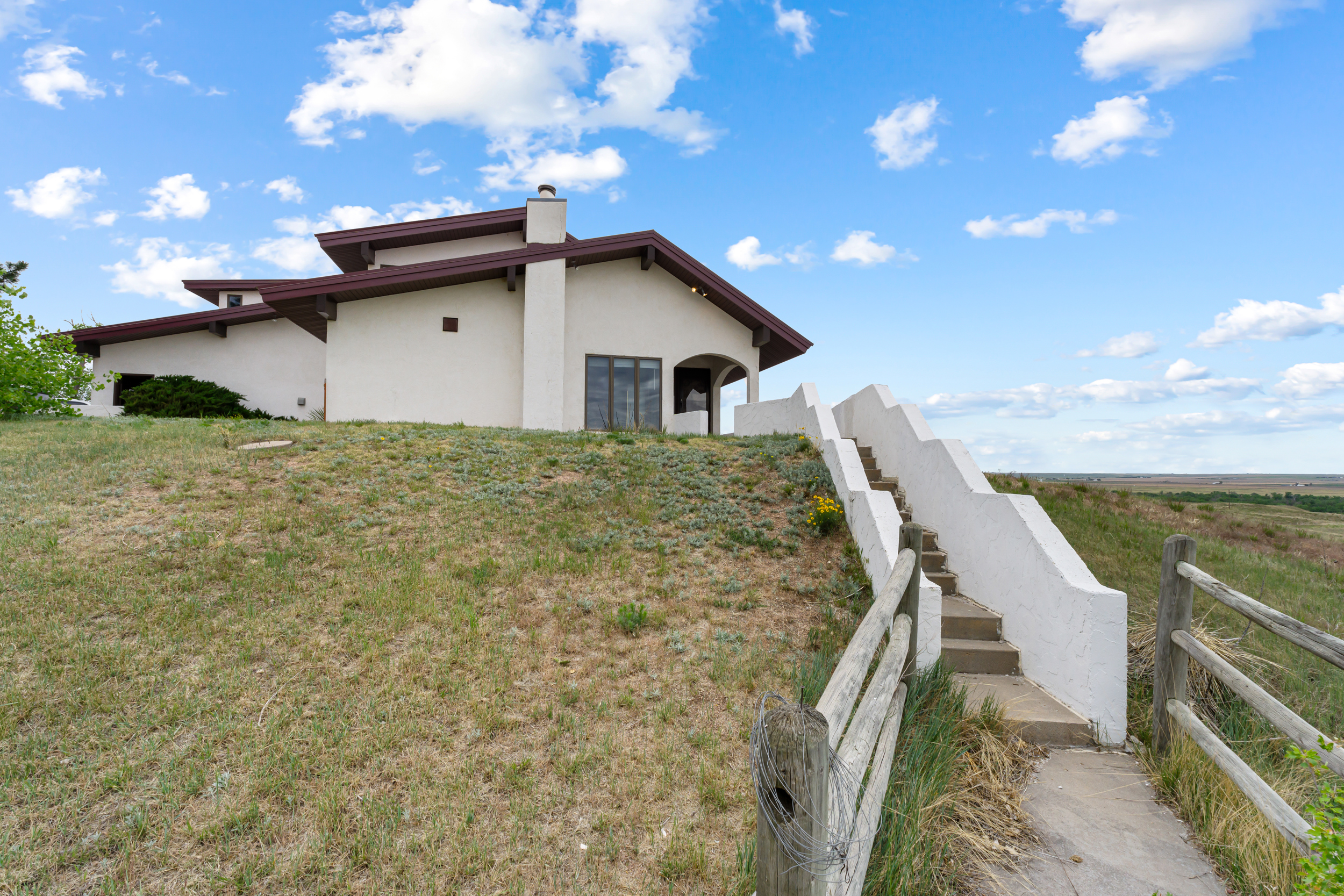 Julesburg, Colorado, 80737, United States, 3 Bedrooms Bedrooms, ,2 BathroomsBathrooms,Residential,For Sale,1937455