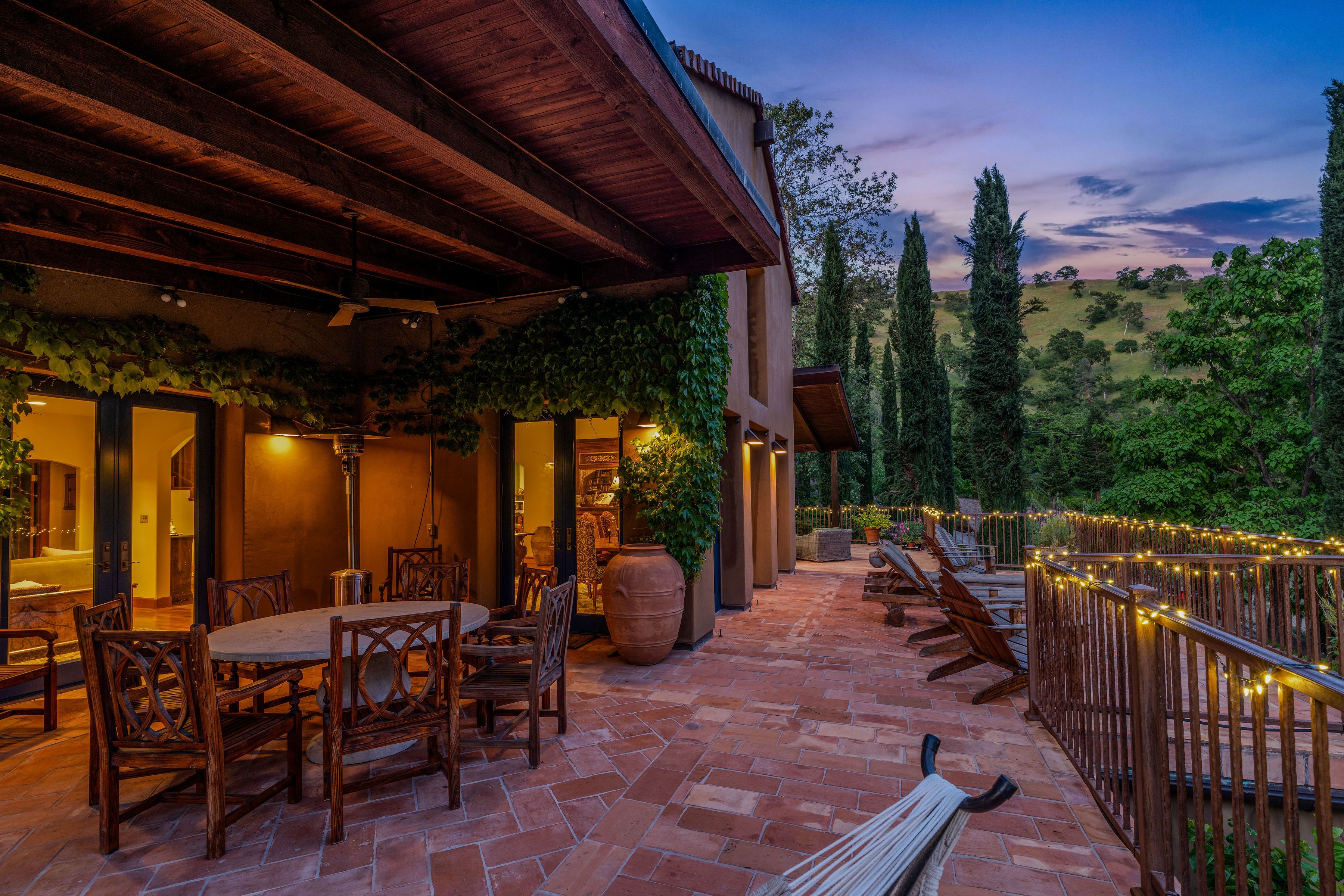  Horizon Canyon  Private 41-Acre Riverfront Estate Between Sacramento & Lake Tah - 物件實景