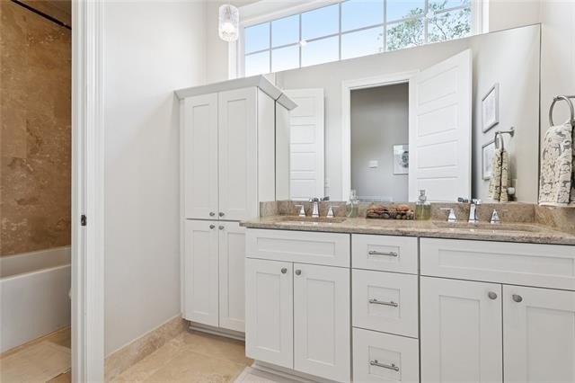 New Orleans, Louisiana, 70119, United States, 3 Bedrooms Bedrooms, ,3 BathroomsBathrooms,Residential,For Sale,2009724