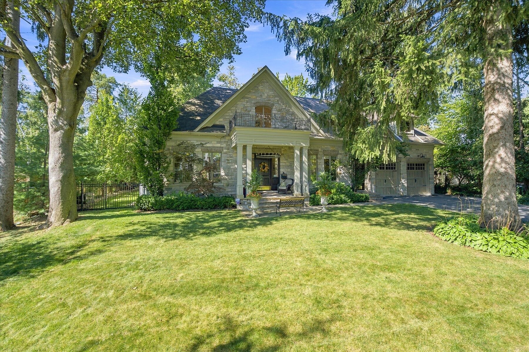 167 Pinewood Tr