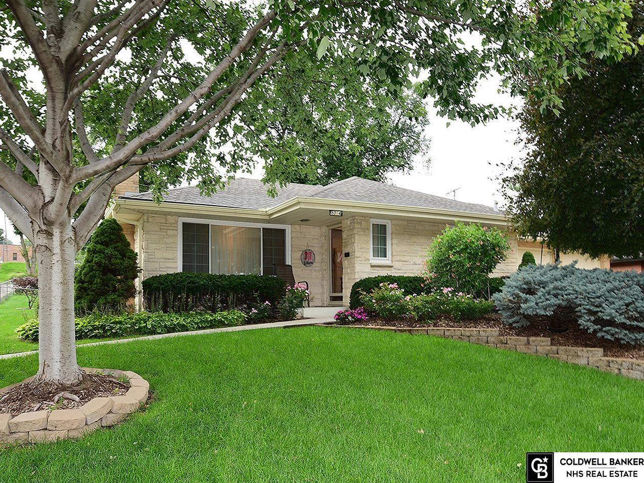 77th Ave, Omaha, NE 68127 #1
