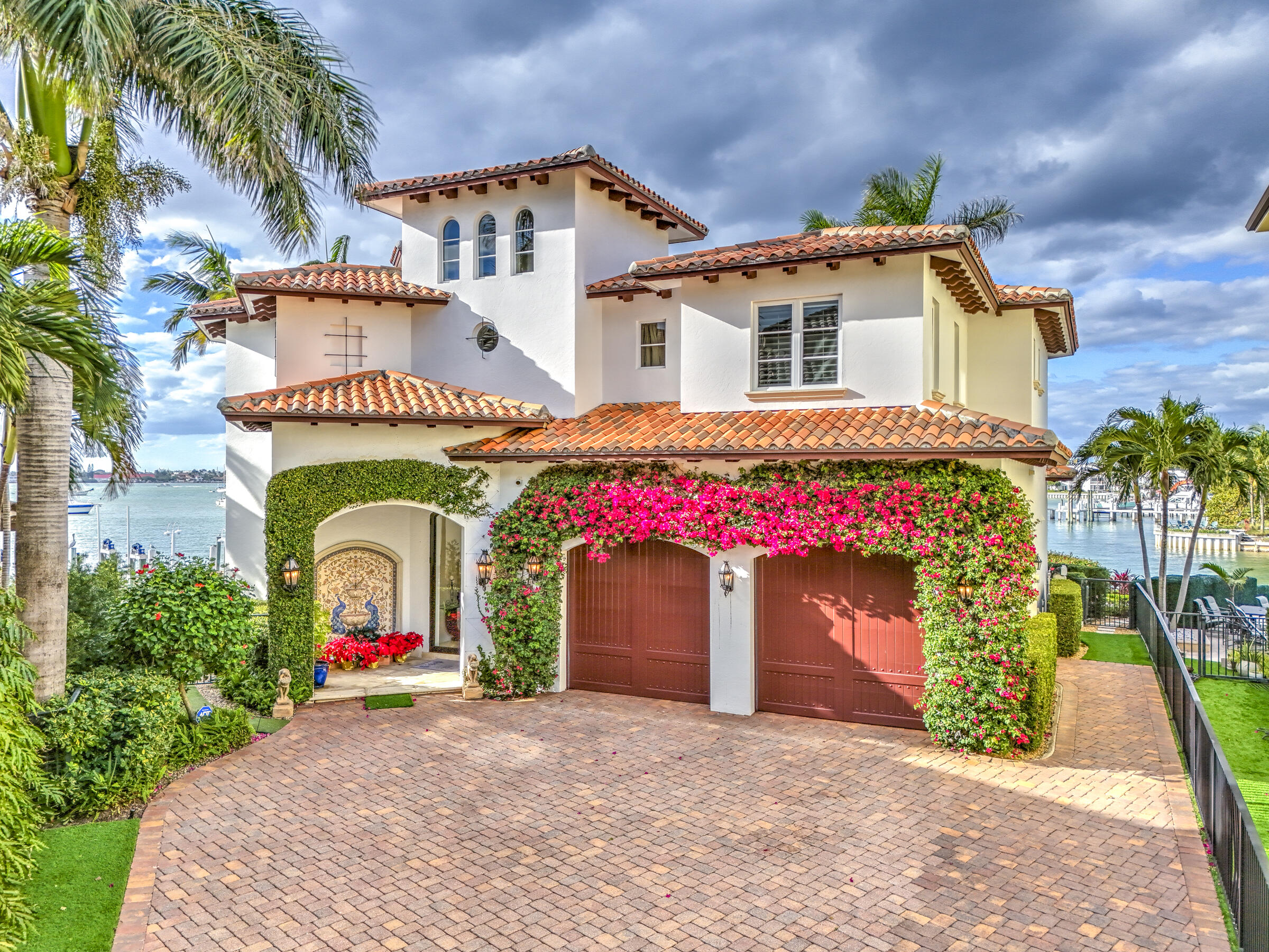Singer Island, Florida, 33404, United States, 4 Bedrooms Bedrooms, ,5 BathroomsBathrooms,Residential,For Sale,1906755