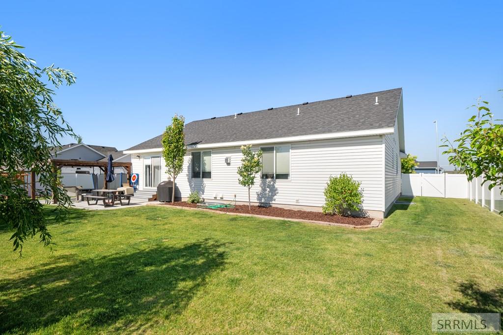 IDAHO FALLS, Idaho, 83402, United States, 6 Bedrooms Bedrooms, ,3 BathroomsBathrooms,Residential,For Sale,1980843