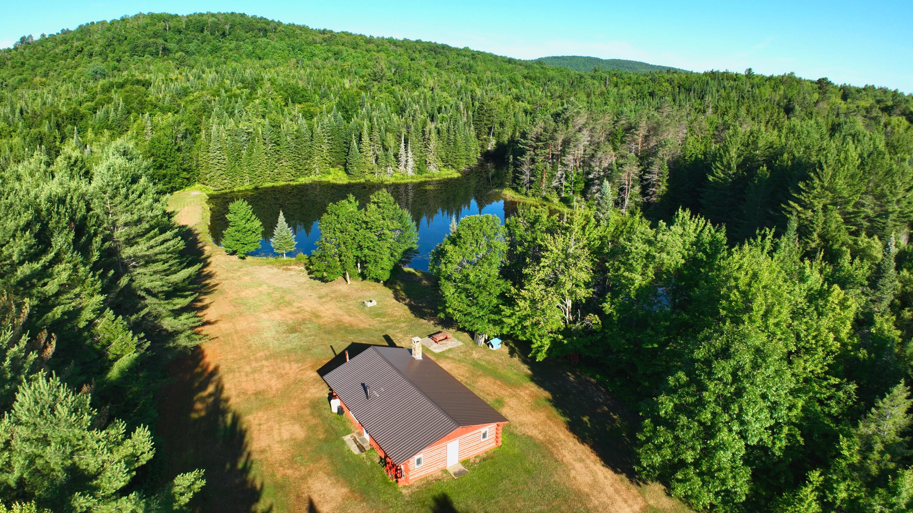 St. Regis Falls, New York, 12980, United States, 7 Bedrooms Bedrooms, ,3 BathroomsBathrooms,Residential,For Sale,1903250